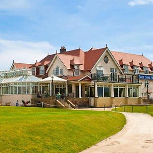 North Shore Hotel